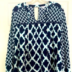 Crown and Ivy blouse